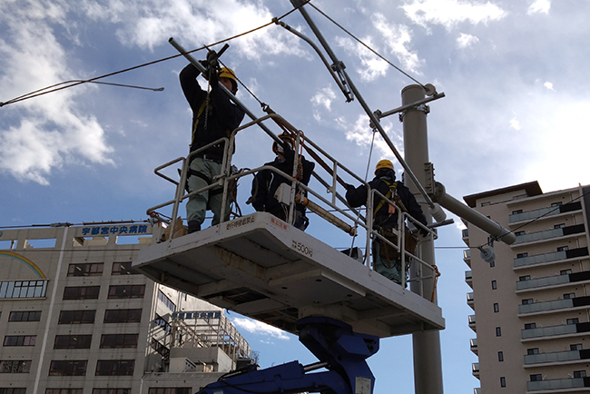 支持物建て替え工事